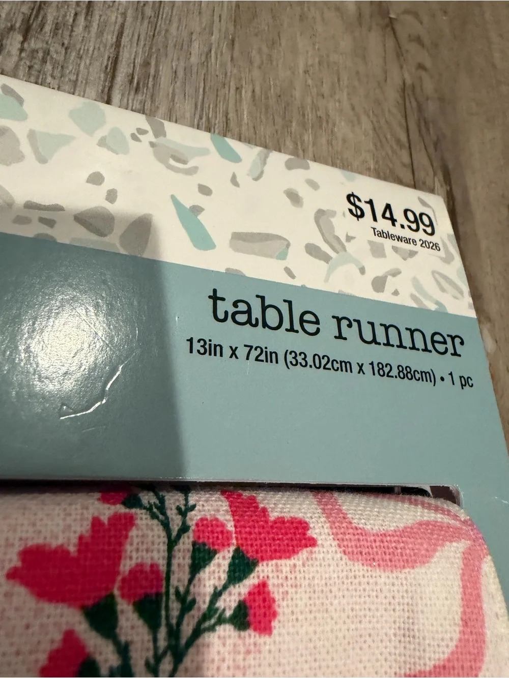 NWT 8 Piece Pink Bow Table Linen Set